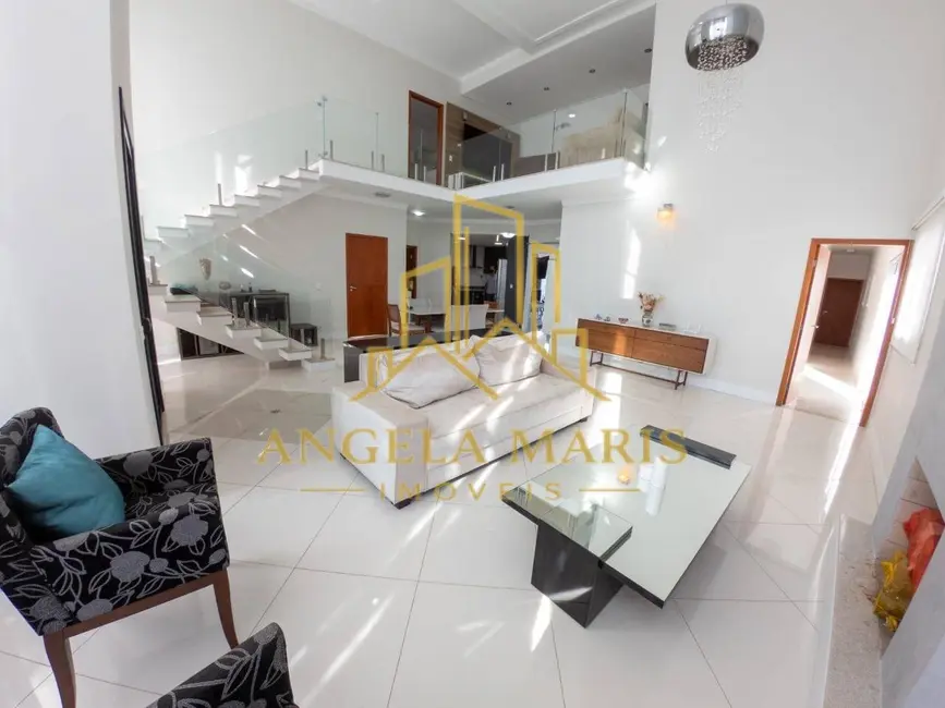 Foto 5 de Casa de Condomínio com 4 quartos à venda, 303m2 em Sao Jose Dos Campos - SP