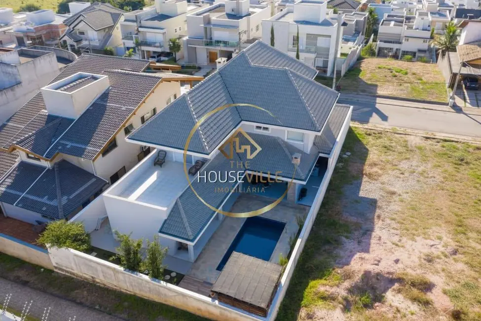 Foto 3 de Casa de Condomínio com 4 quartos à venda, 303m2 em Sao Jose Dos Campos - SP