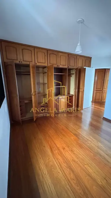 Apartamento com 4 quartos à venda, 145m2 em Sao Jose Dos Campos - SP - imagem 4 Foto 4 de Apartamento com 4 quartos à venda, 145m2 em Sao Jose Dos Campos - SP
