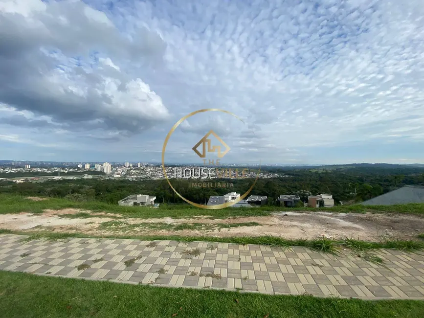 Foto 1 de Terreno / Lote à venda, 2630m2 em Sao Jose Dos Campos - SP