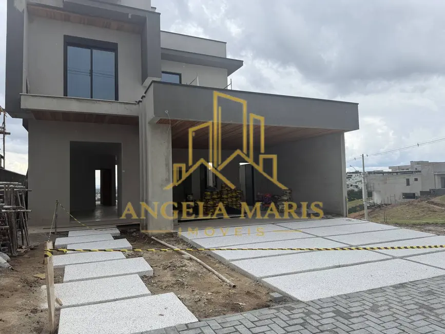 Foto 2 de Casa de Condomínio com 4 quartos à venda, 290m2 em Sao Jose Dos Campos - SP