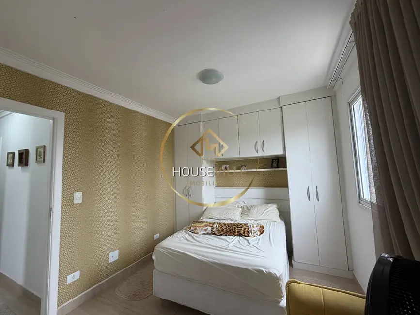 Apartamento com 3 quartos à venda, 104m2 em Sao Jose Dos Campos - SP - imagem 9 Foto 9 de Apartamento com 3 quartos à venda, 104m2 em Sao Jose Dos Campos - SP