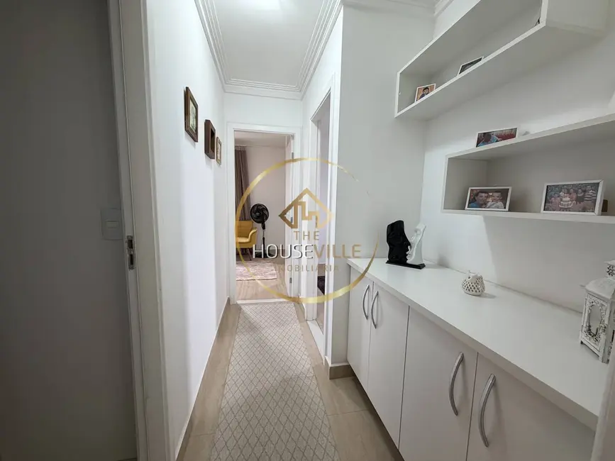 Apartamento com 3 quartos à venda, 104m2 em Sao Jose Dos Campos - SP - imagem 8 Foto 8 de Apartamento com 3 quartos à venda, 104m2 em Sao Jose Dos Campos - SP