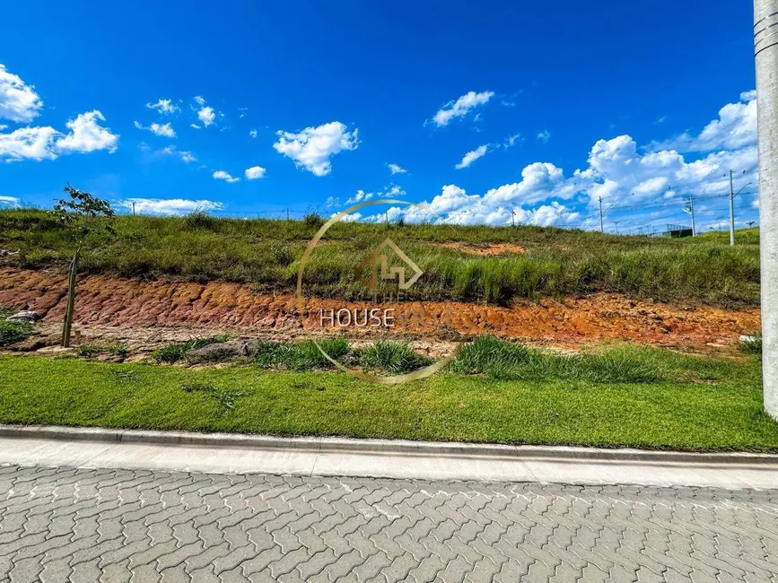 Foto 1 de Terreno / Lote à venda, 330m2 em Sao Jose Dos Campos - SP