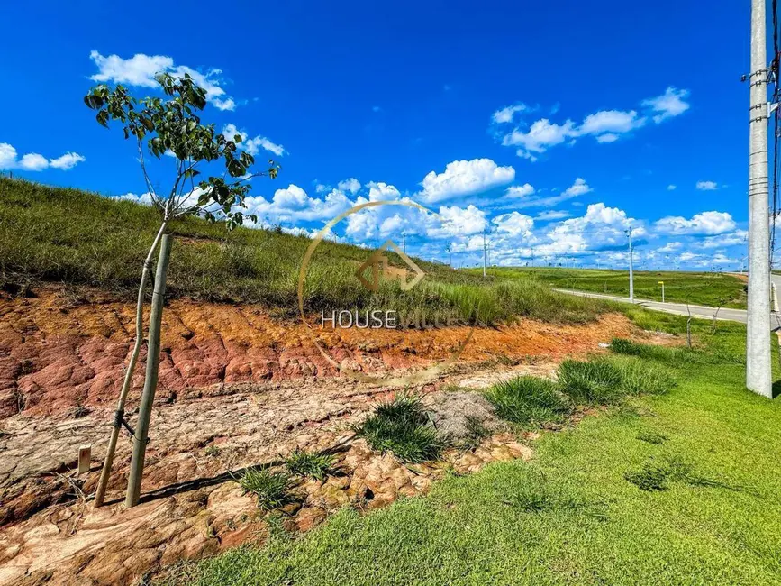 Foto 2 de Terreno / Lote à venda, 330m2 em Sao Jose Dos Campos - SP