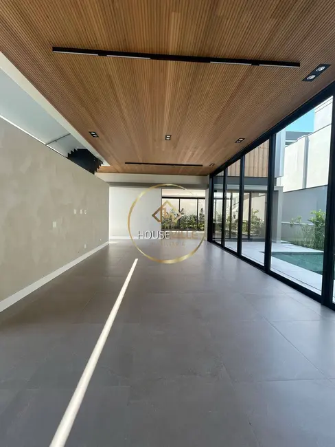 Foto 3 de Casa com 4 quartos à venda, 390m2 em Sao Jose Dos Campos - SP