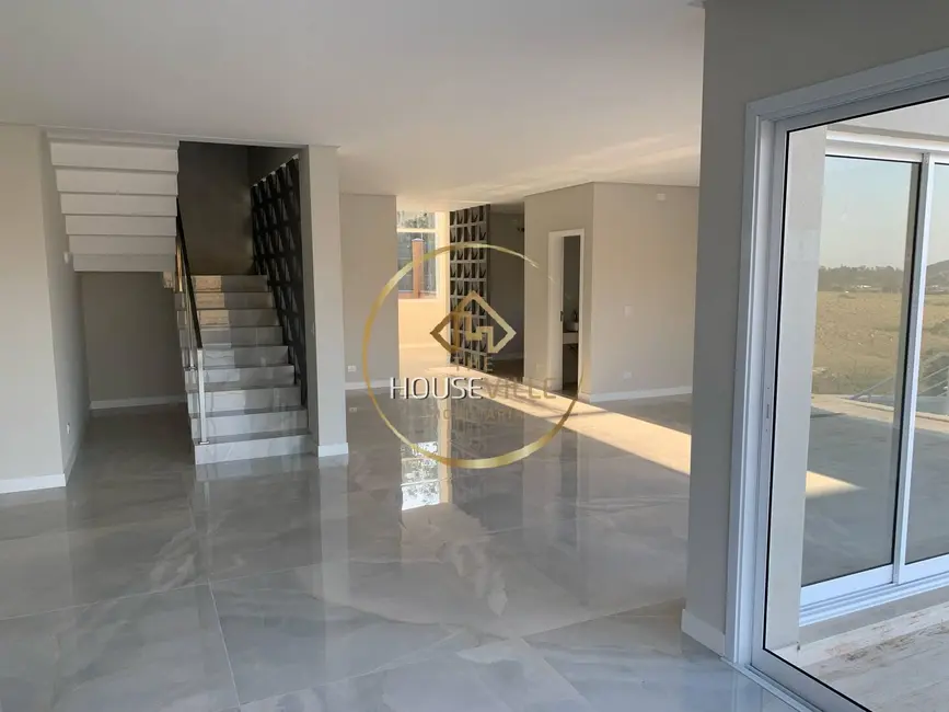Foto 3 de Casa de Condomínio com 4 quartos à venda, 367m2 em Sao Jose Dos Campos - SP