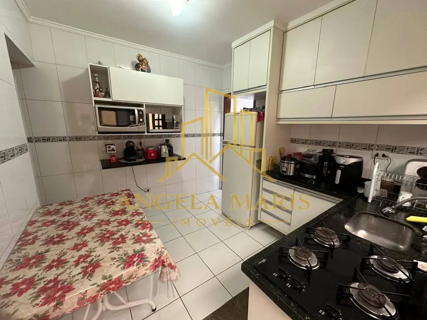 Foto 2 de Casa com 3 quartos à venda, 125m2 em Sao Jose Dos Campos - SP