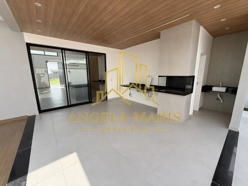 Casa de Condomínio com 3 quartos à venda, 166m2 em Cacapava - SP - imagem 9 Foto 9 de Casa de Condomínio com 3 quartos à venda, 166m2 em Cacapava - SP
