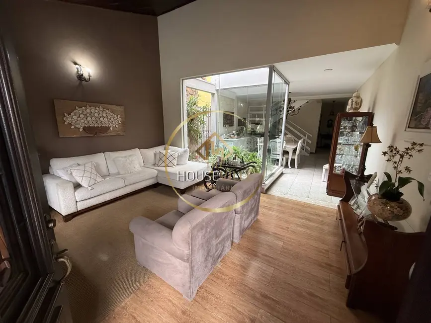 Foto 2 de Casa de Condomínio à venda e para alugar em Jardim Maria Cândida, Cacapava - SP