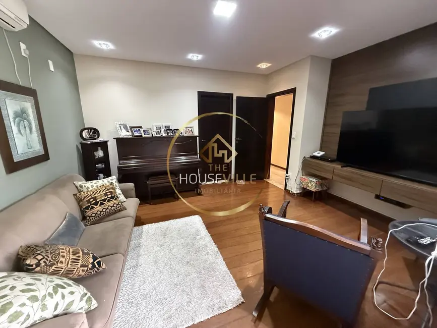 Foto 7 de Casa de Condomínio à venda e para alugar em Jardim Maria Cândida, Cacapava - SP