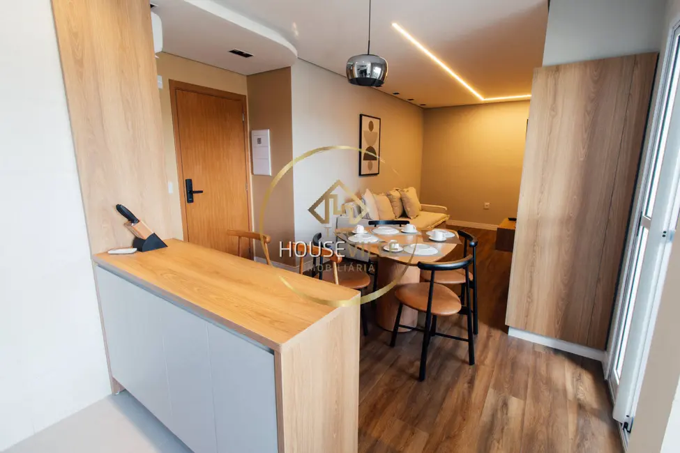 Foto 6 de Apartamento com 2 quartos à venda, 67m2 em Sao Jose Dos Campos - SP