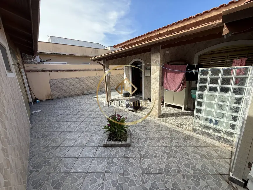 Foto 9 de Casa com 3 quartos à venda, 152m2 em Balneário dos Golfinhos, Caraguatatuba - SP