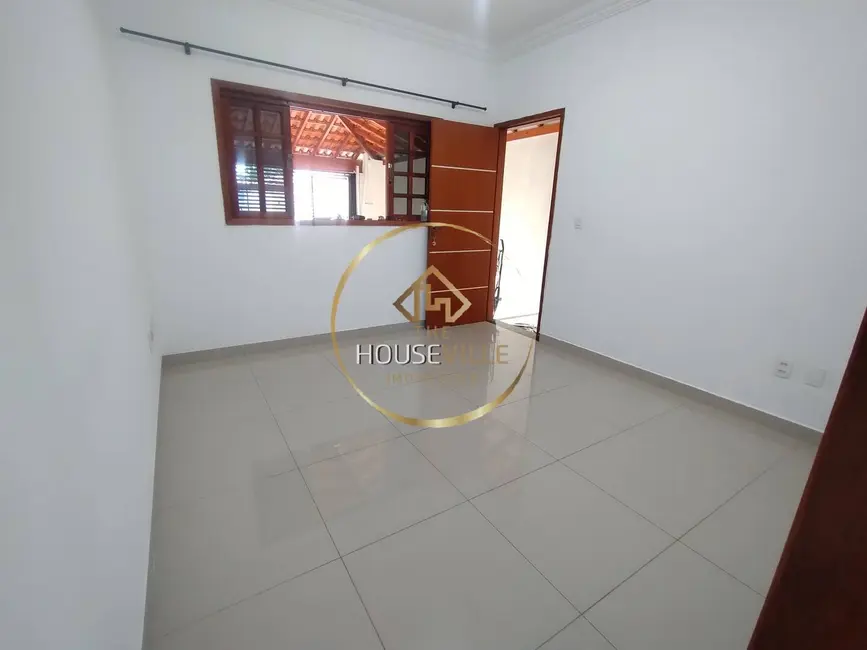 Casa com 3 quartos à venda, 150m2 em Sao Jose Dos Campos - SP - imagem 5 Foto 5 de Casa com 3 quartos à venda, 150m2 em Sao Jose Dos Campos - SP