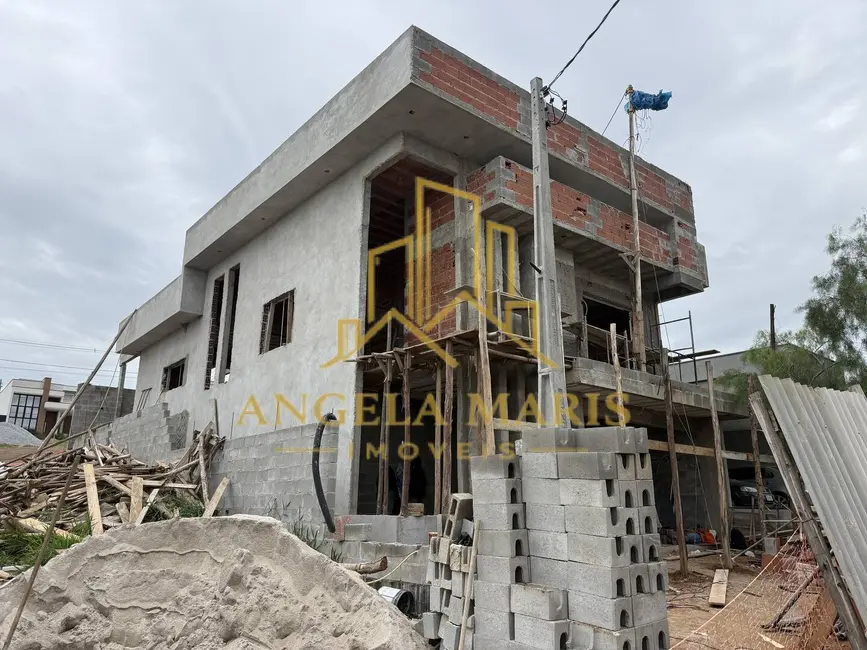 Foto 3 de Casa de Condomínio com 3 quartos à venda, 181m2 em Caçapava Velha, Cacapava - SP