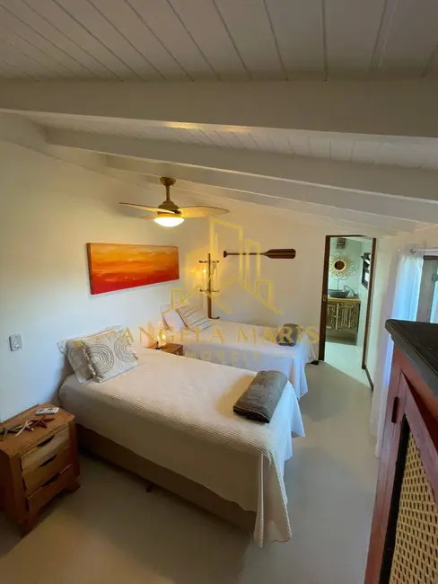 Foto 9 de Casa com 4 quartos à venda em Ilhabela - SP