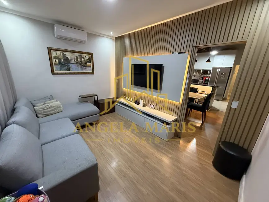 Foto 1 de Casa com 3 quartos à venda, 80m2 em Sao Jose Dos Campos - SP