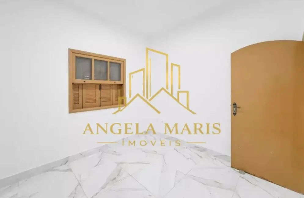 Casa com 4 quartos à venda, 170m2 em Sao Jose Dos Campos - SP - imagem 4 Foto 4 de Casa com 4 quartos à venda, 170m2 em Sao Jose Dos Campos - SP