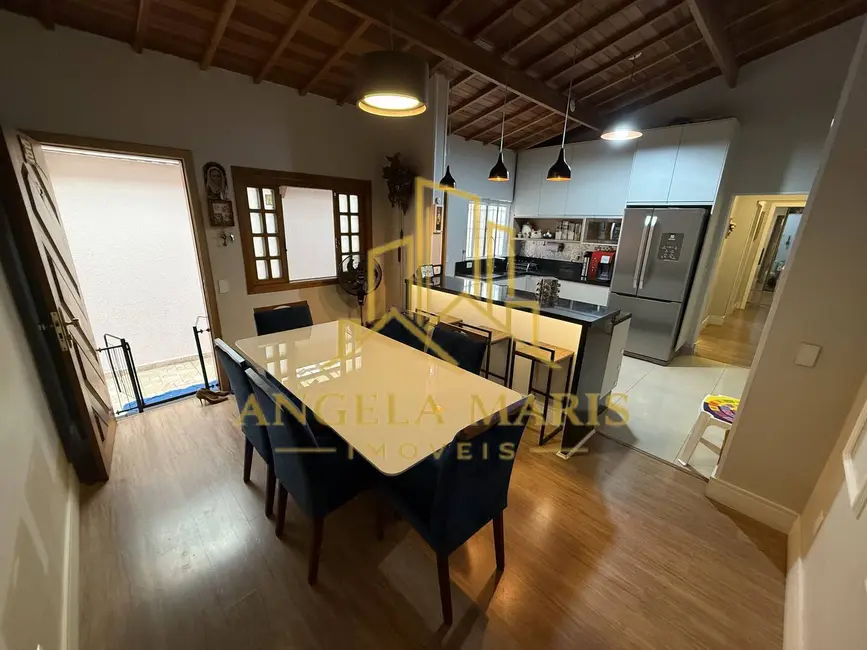 Casa com 2 quartos à venda, 80m2 em Sao Jose Dos Campos - SP - imagem 4 Foto 4 de Casa com 2 quartos à venda, 80m2 em Sao Jose Dos Campos - SP
