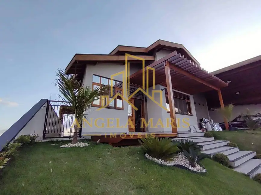 Casa de Condomínio com 3 quartos à venda, 184m2 em Sao Jose Dos Campos - SP - imagem 3 Foto 3 de Casa de Condomínio com 3 quartos à venda, 184m2 em Sao Jose Dos Campos - SP