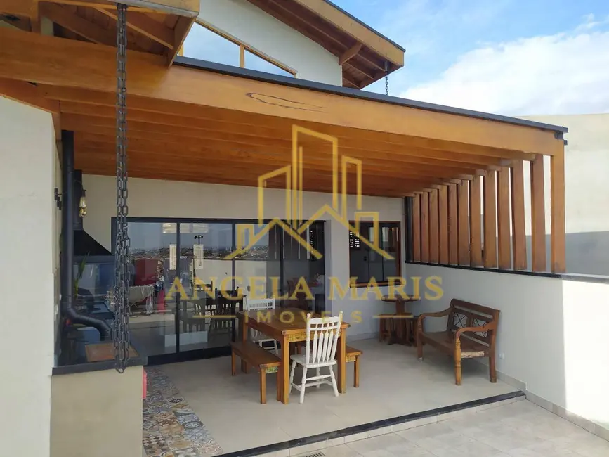 Casa de Condomínio com 3 quartos à venda, 184m2 em Sao Jose Dos Campos - SP - imagem 6 Foto 6 de Casa de Condomínio com 3 quartos à venda, 184m2 em Sao Jose Dos Campos - SP