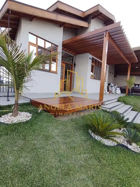 Casa de Condomínio com 3 quartos à venda, 184m2 em Sao Jose Dos Campos - SP - imagem 2 Foto 2 de Casa de Condomínio com 3 quartos à venda, 184m2 em Sao Jose Dos Campos - SP