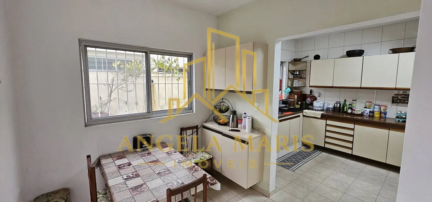 Casa com 3 quartos à venda, 167m2 em Sao Jose Dos Campos - SP - imagem 2 Foto 2 de Casa com 3 quartos à venda, 167m2 em Sao Jose Dos Campos - SP