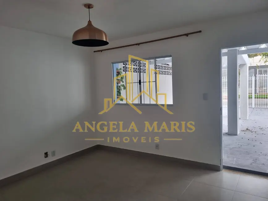 Casa com 2 quartos à venda, 130m2 em Sao Jose Dos Campos - SP - imagem 1 Foto 1 de Casa com 2 quartos à venda, 130m2 em Sao Jose Dos Campos - SP