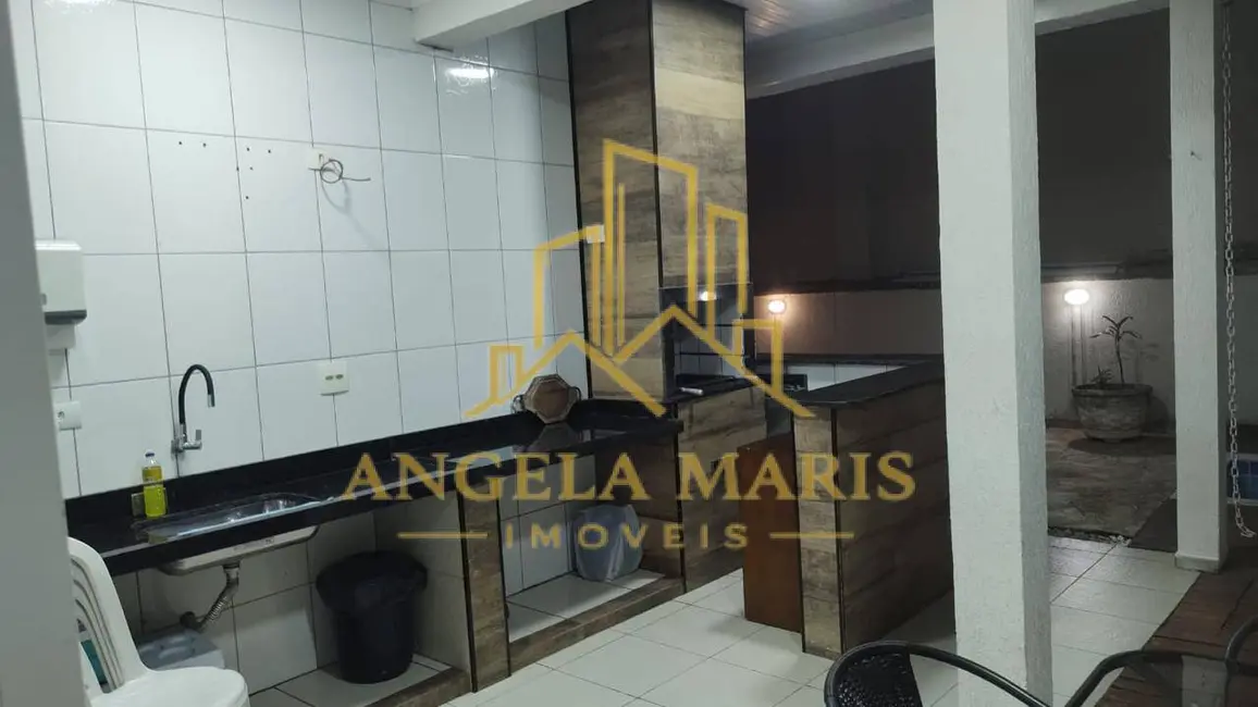 Casa de Condomínio com 3 quartos à venda, 234m2 em Loteamento Villa Branca, Jacarei - SP - imagem 5 Foto 5 de Casa de Condomínio com 3 quartos à venda, 234m2 em Loteamento Villa Branca, Jacarei - SP