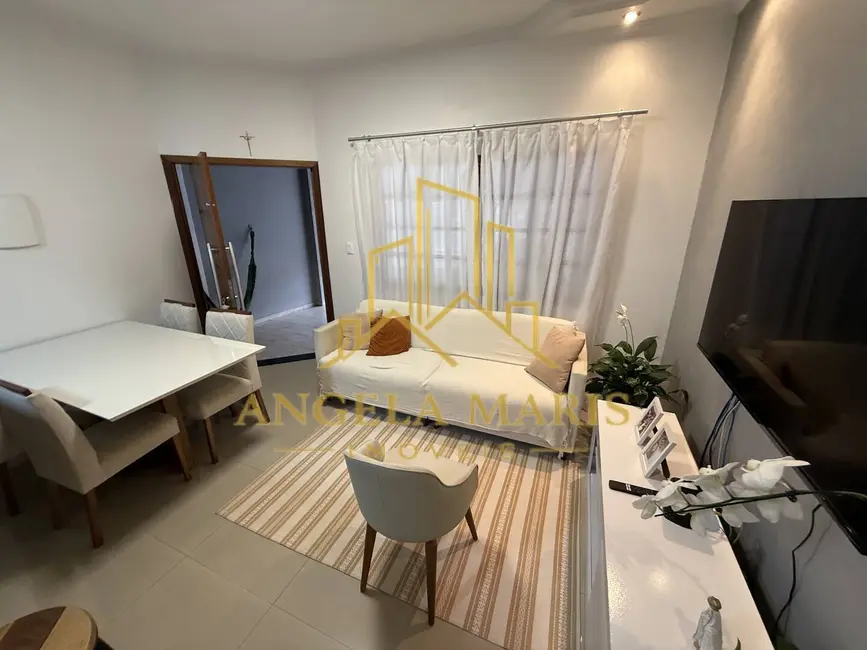 Foto 2 de Casa com 3 quartos à venda, 80m2 em Sao Jose Dos Campos - SP