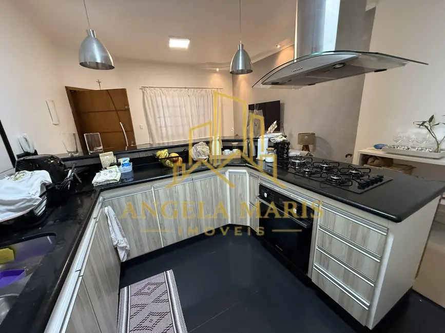 Foto 5 de Casa com 3 quartos à venda, 80m2 em Sao Jose Dos Campos - SP