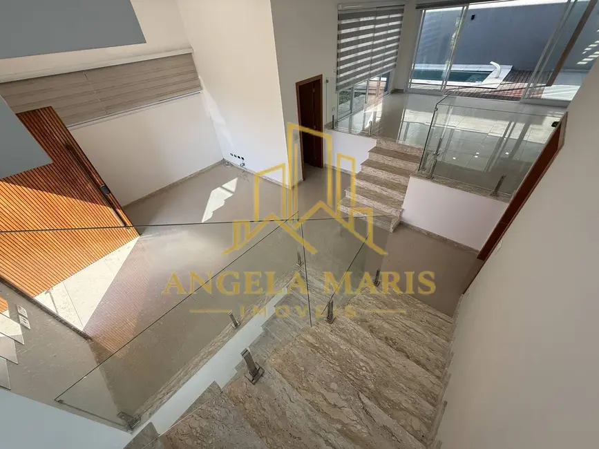 Casa de Condomínio com 4 quartos à venda, 240m2 em Sao Jose Dos Campos - SP - imagem 6 Foto 6 de Casa de Condomínio com 4 quartos à venda, 240m2 em Sao Jose Dos Campos - SP