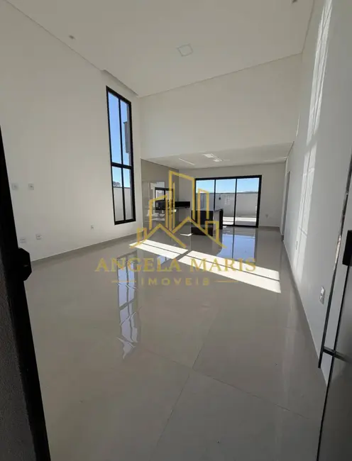 Casa de Condomínio à venda, 250m2 em Sao Jose Dos Campos - SP - imagem 5 Foto 5 de Casa de Condomínio à venda, 250m2 em Sao Jose Dos Campos - SP