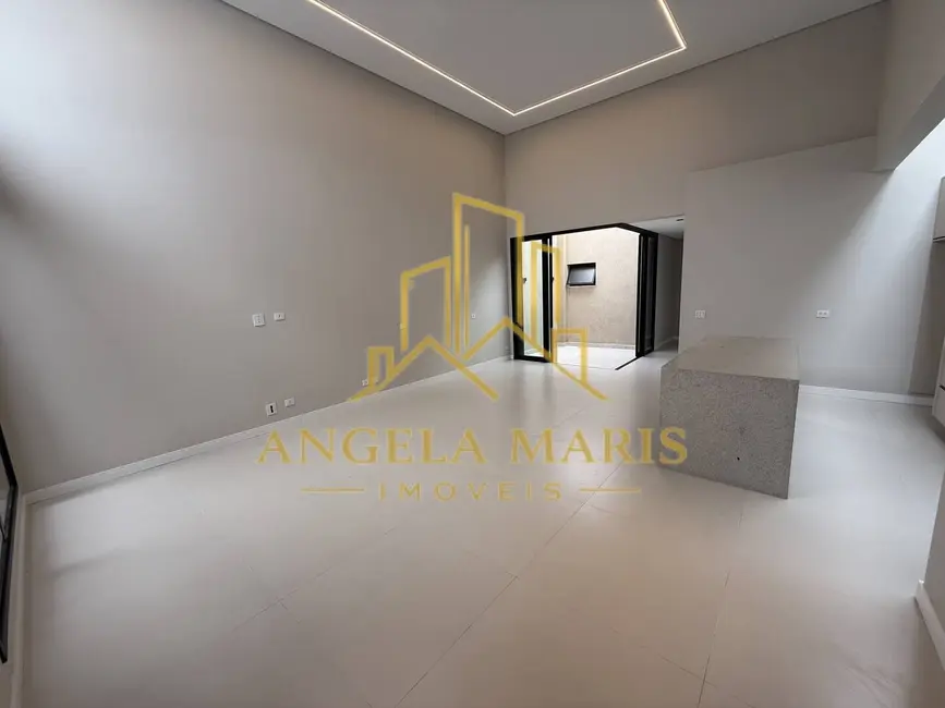 Foto 5 de Casa de Condomínio com 3 quartos à venda, 175m2 em Sao Jose Dos Campos - SP