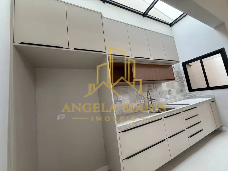 Foto 8 de Casa de Condomínio com 3 quartos à venda, 175m2 em Sao Jose Dos Campos - SP