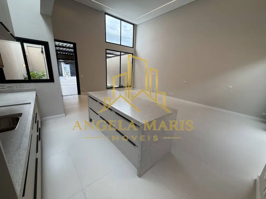 Foto 2 de Casa de Condomínio com 3 quartos à venda, 175m2 em Sao Jose Dos Campos - SP