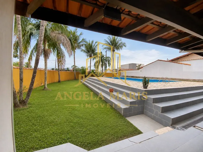 Foto 1 de Casa com 2 quartos à venda em Pontal de Santa Marina, Caraguatatuba - SP