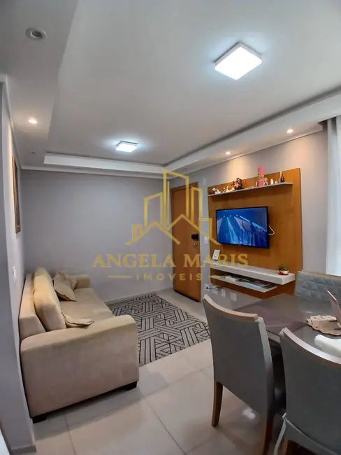 Foto 2 de Apartamento com 2 quartos à venda, 40m2 em Sao Jose Dos Campos - SP