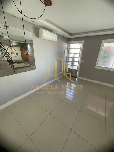 Foto 3 de Casa de Condomínio com 3 quartos à venda, 68m2 em Sao Jose Dos Campos - SP