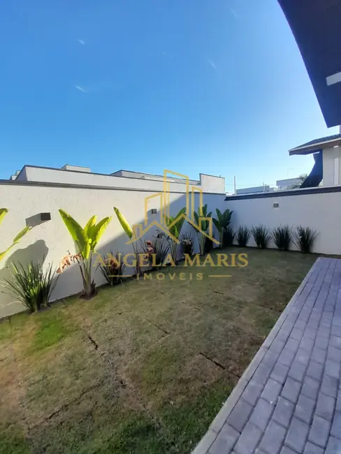Foto 8 de Casa de Condomínio com 3 quartos à venda, 126m2 em Jardim Jacinto, Jacarei - SP