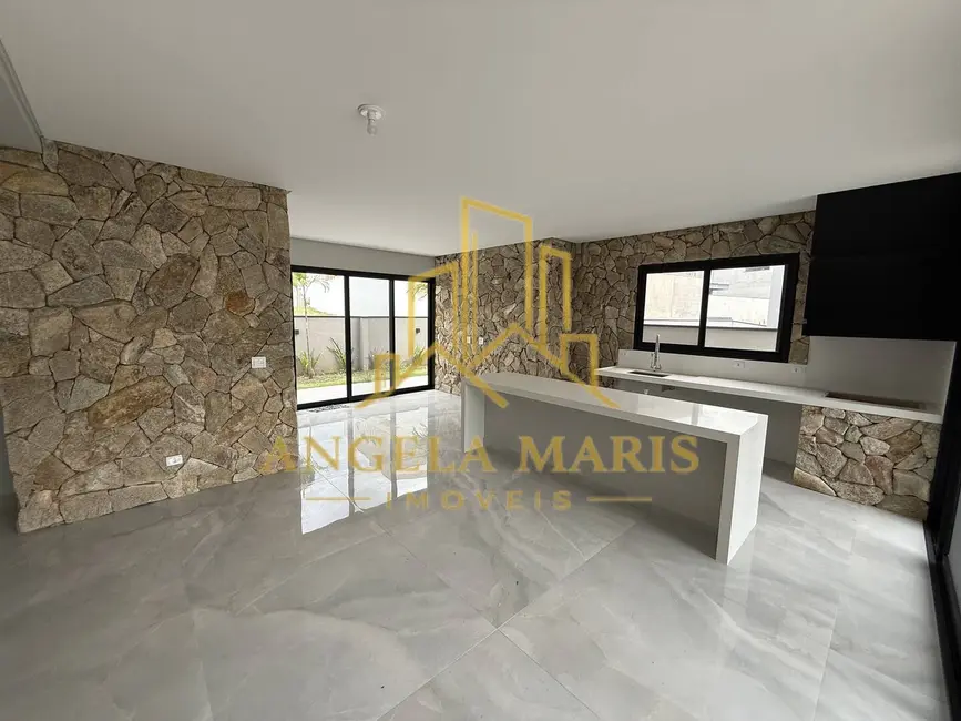 Casa de Condomínio com 5 quartos à venda, 490m2 em Sao Jose Dos Campos - SP - imagem 9 Foto 9 de Casa de Condomínio com 5 quartos à venda, 490m2 em Sao Jose Dos Campos - SP