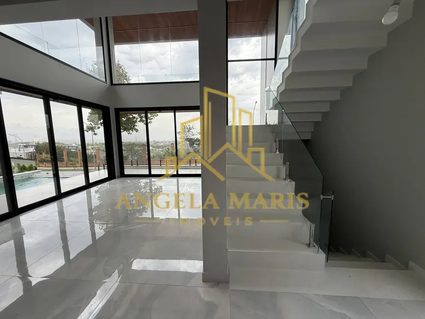 Casa de Condomínio com 5 quartos à venda, 490m2 em Sao Jose Dos Campos - SP - imagem 7 Foto 7 de Casa de Condomínio com 5 quartos à venda, 490m2 em Sao Jose Dos Campos - SP