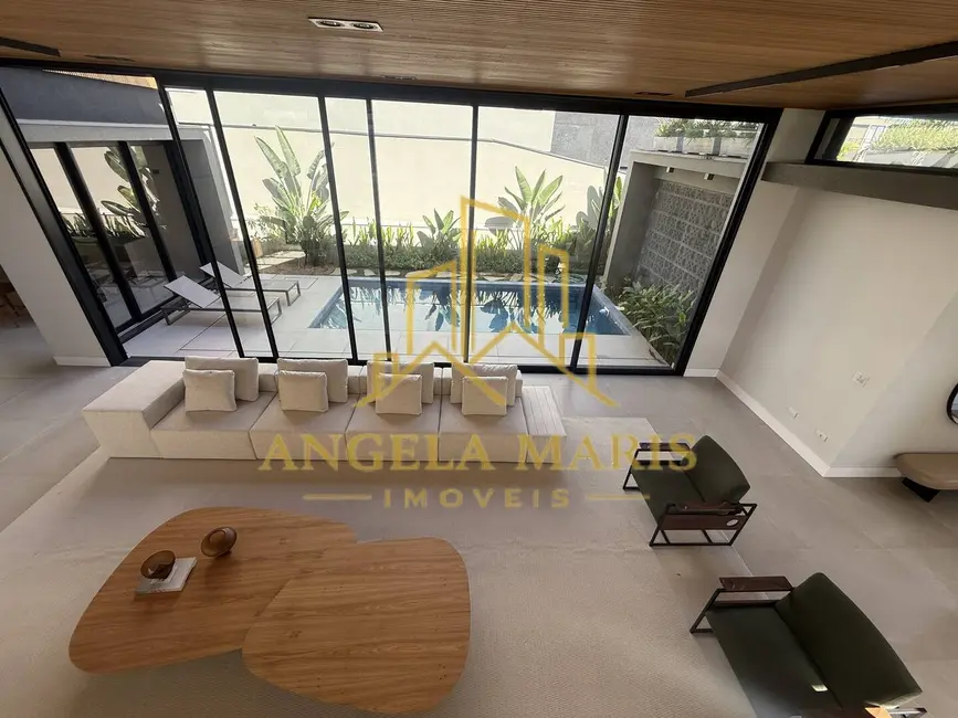 Casa de Condomínio com 4 quartos à venda, 390m2 em Sao Jose Dos Campos - SP - imagem 6 Foto 6 de Casa de Condomínio com 4 quartos à venda, 390m2 em Sao Jose Dos Campos - SP