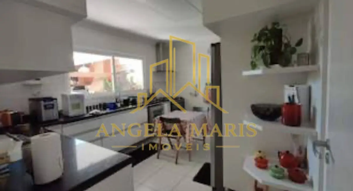 Casa de Condomínio com 4 quartos à venda, 258m2 em Sao Jose Dos Campos - SP - imagem 2 Foto 2 de Casa de Condomínio com 4 quartos à venda, 258m2 em Sao Jose Dos Campos - SP