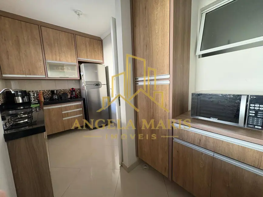Foto 2 de Casa de Condomínio com 2 quartos à venda, 125m2 em Sao Jose Dos Campos - SP