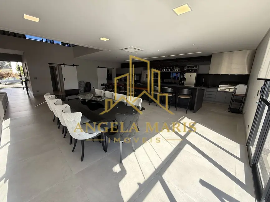 Foto 2 de Casa de Condomínio com 4 quartos à venda e para alugar, 359m2 em Sao Jose Dos Campos - SP