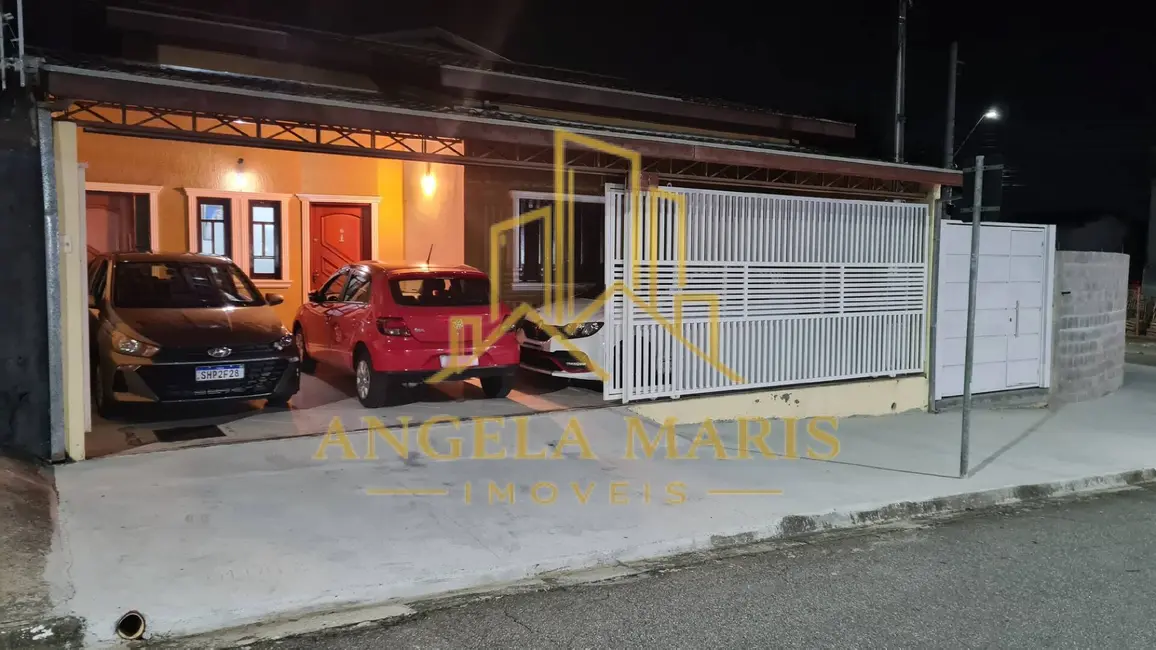 Foto 2 de Casa com 3 quartos à venda, 135m2 em Sao Jose Dos Campos - SP