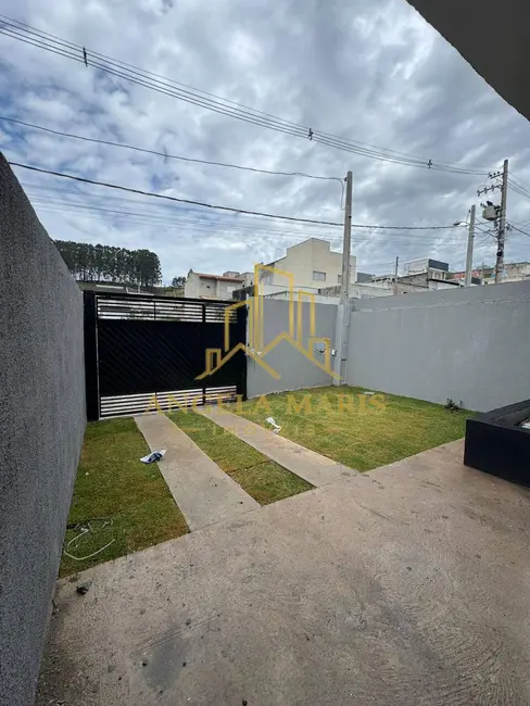 Foto 7 de Casa com 2 quartos à venda e para alugar, 72m2 em Jacarei - SP