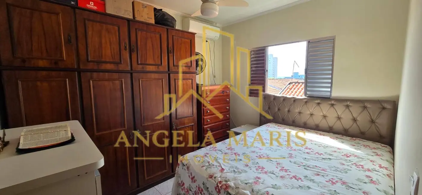 Foto 8 de Casa com 8 quartos à venda em Sao Jose Dos Campos - SP