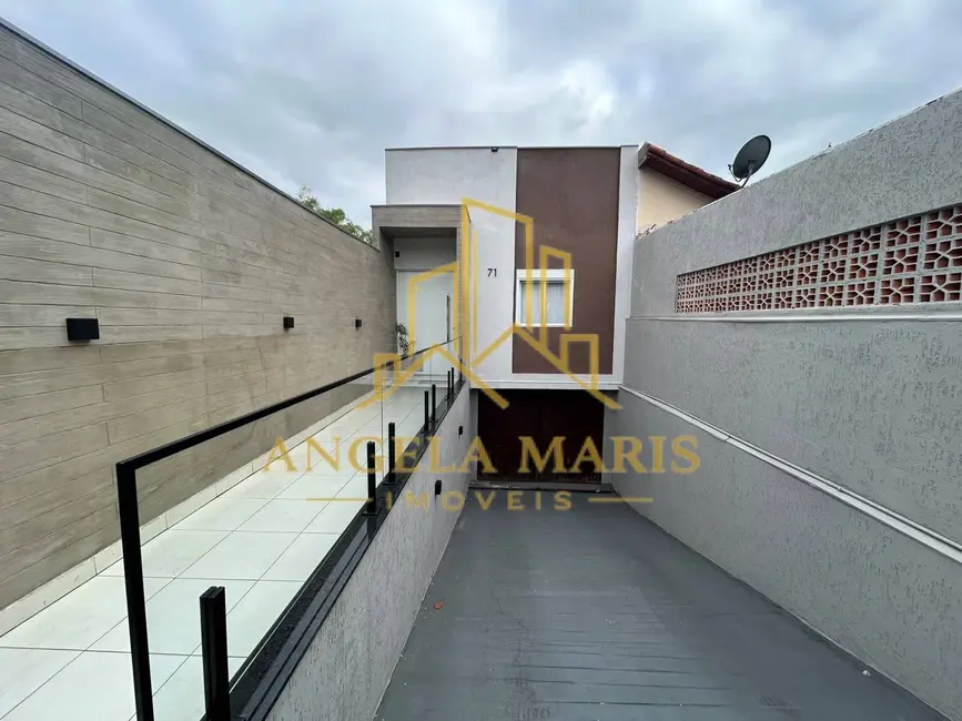 Foto 2 de Casa com 2 quartos à venda, 202m2 em Sao Jose Dos Campos - SP